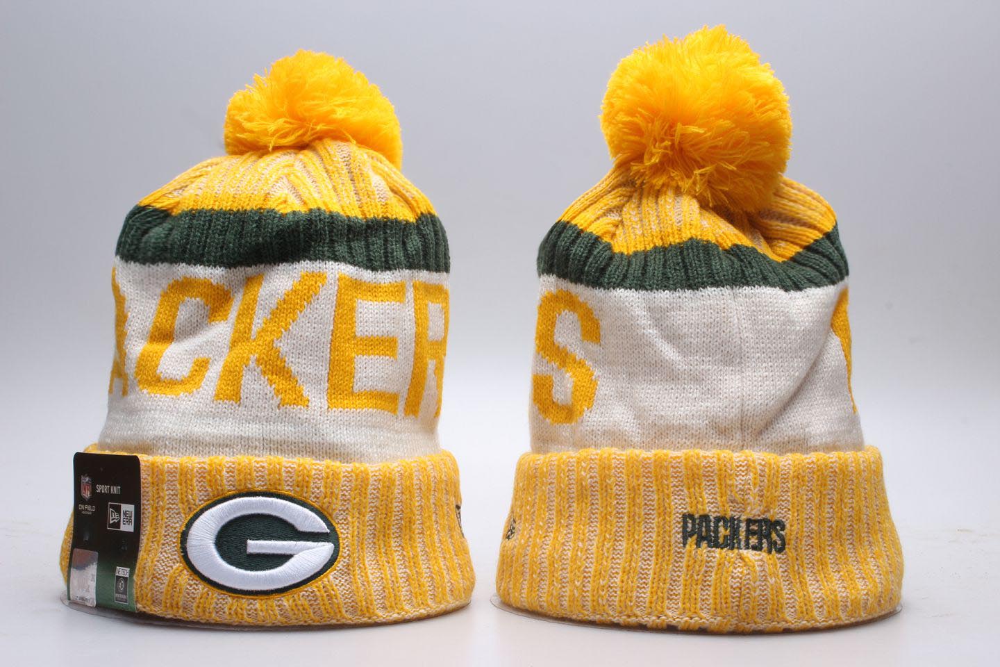 Packers Team Yellow Wordmark Cuffed Pom Knit Hat YP