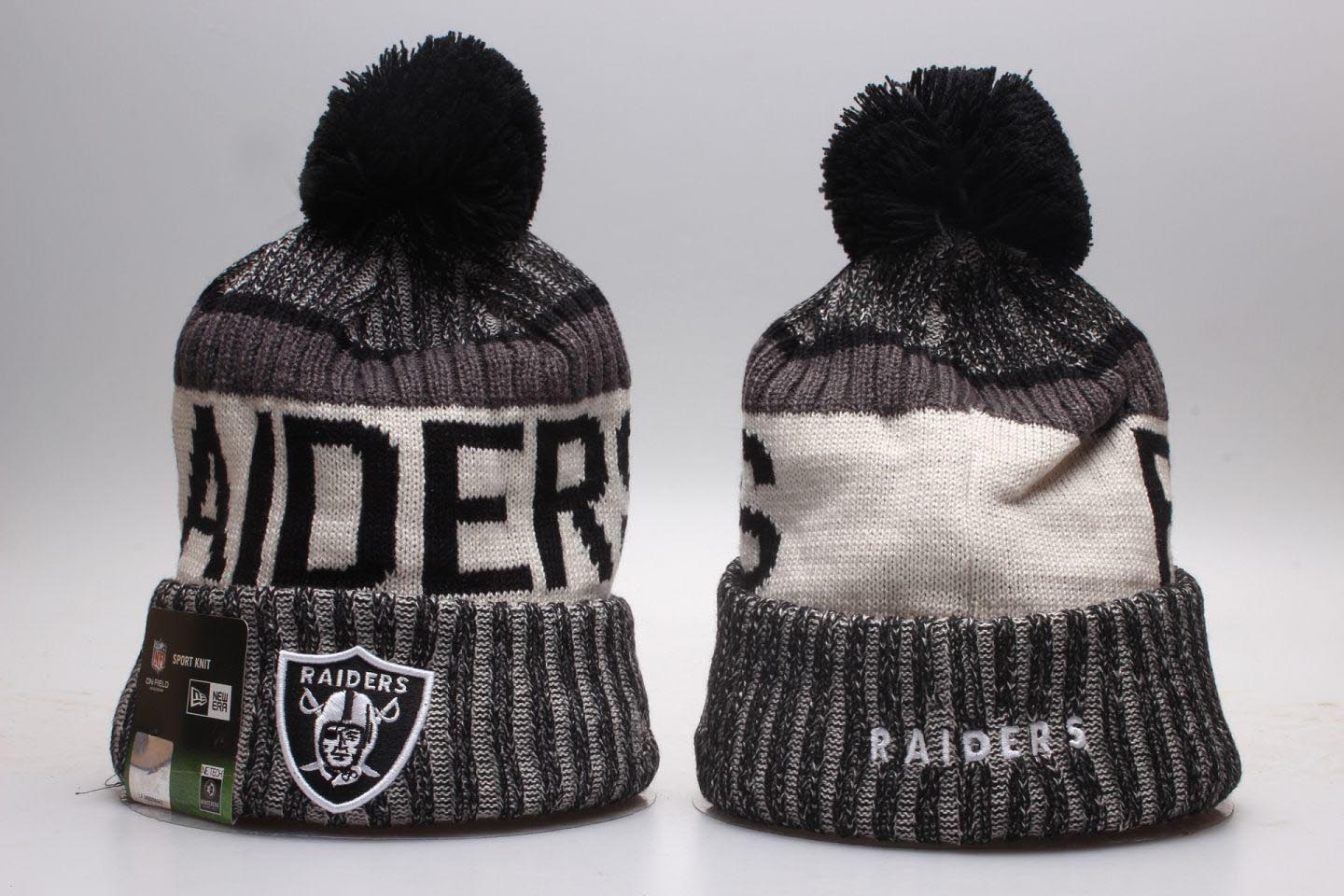 Raiders Fresh Logo White Black Pom Knit Hat YP