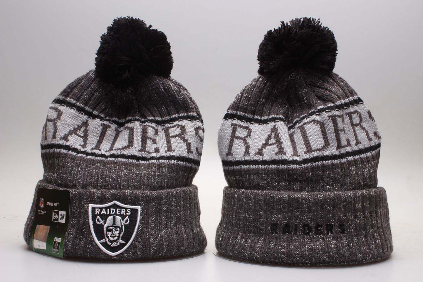 Raiders Gray Wordmark Cuffed Pom Knit Hat YP