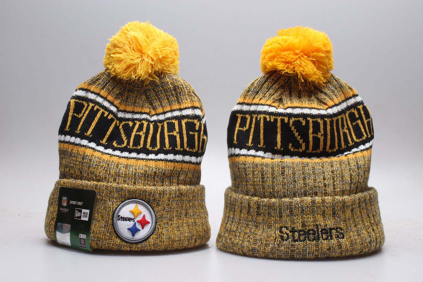Steelers Team Logo Yellow Wordmark Cuffed Pom Knit Hat YP