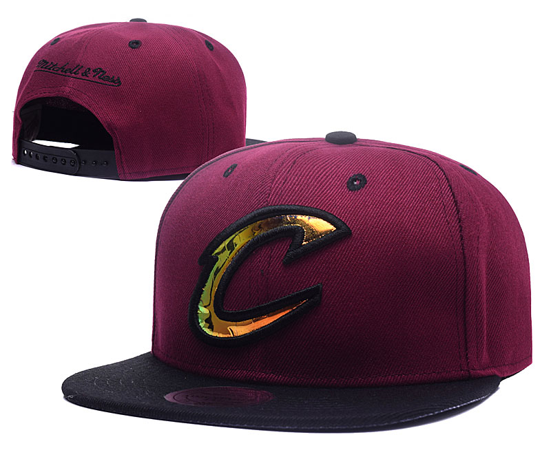 Cavaliers Team Logo Red Black Mitchell & Ness Adjustable Hat GS