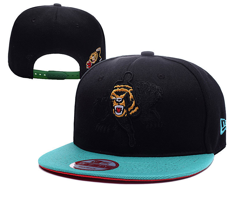 Grizzlies Team Logo Black Adjustable Hat YD