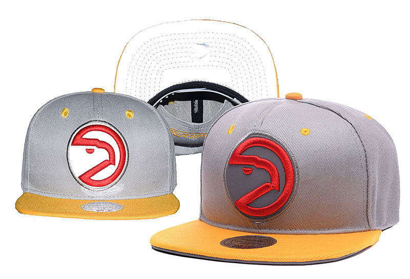Hawks Team Fresh Gray Yellow Adjustable Mitchell & Ness Adjustable Hat YD