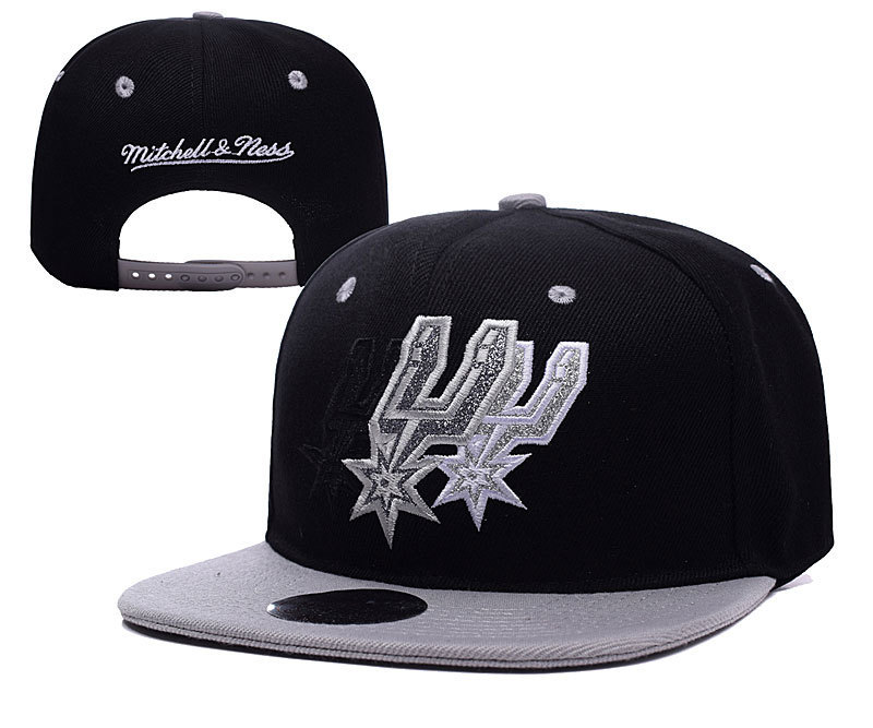 Spurs Team Logo Black Shine Mitchell & Ness Adjustable Hat YD