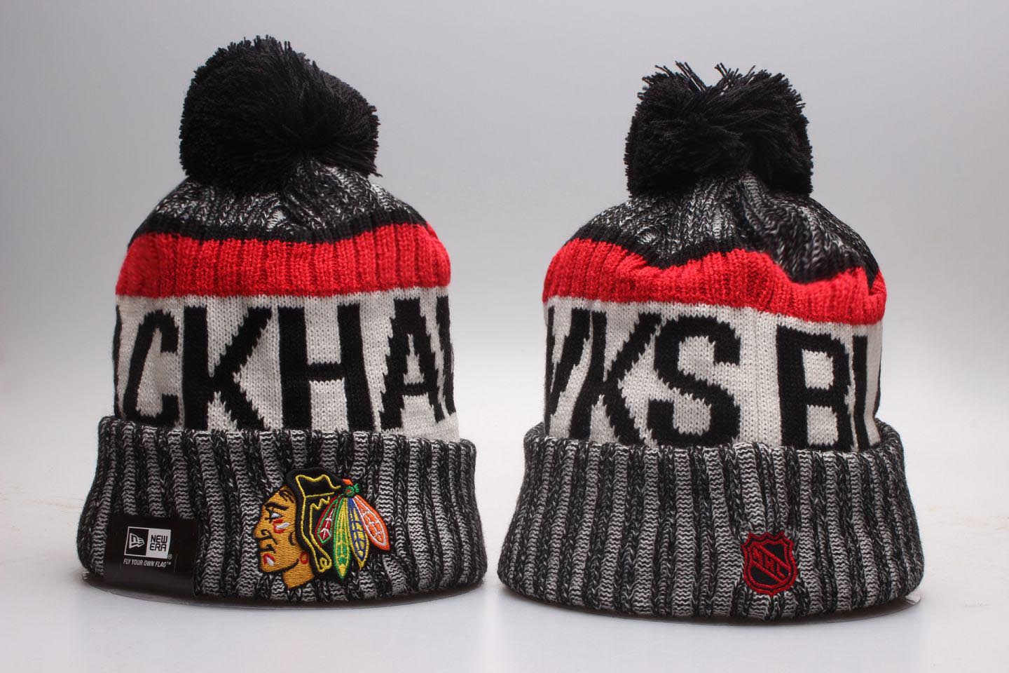 Blackhawks Team Logo Knit Hat YP