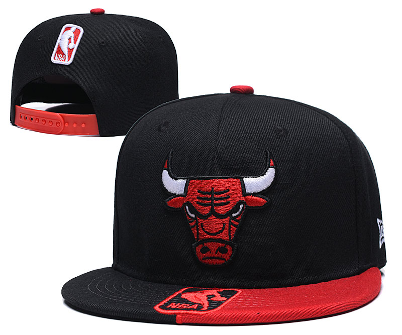 Bulls Team Logo Black Red Adjustable Hat GS