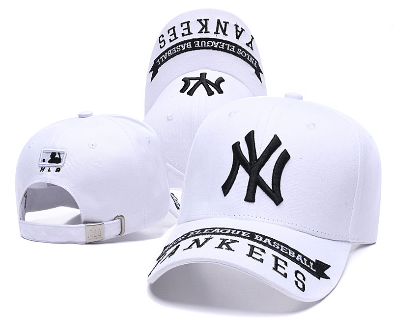 Yankees Fresh Black Logo White Peaked Adjustable Hat SG