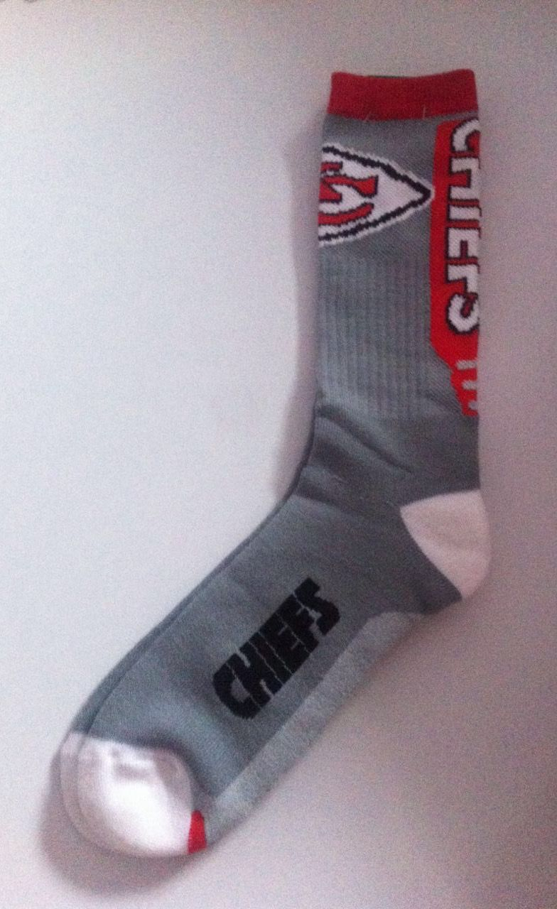 Kansas City Chiefs Team Logo Gray NFL Socks - Click Image to Close