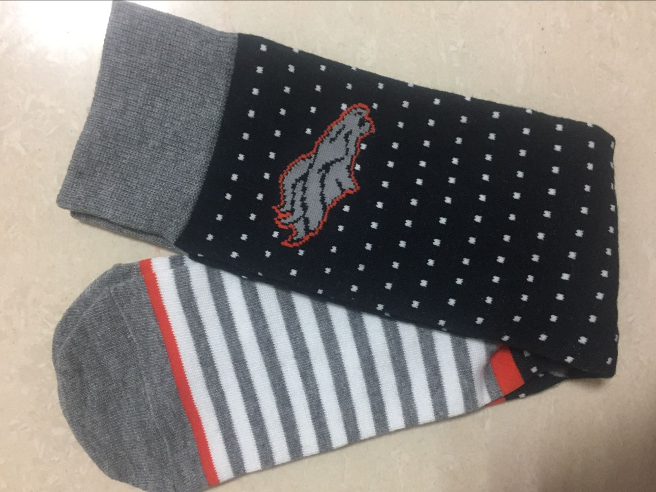 Denver Broncos Team Logo Black Gray NFL Socks - Click Image to Close