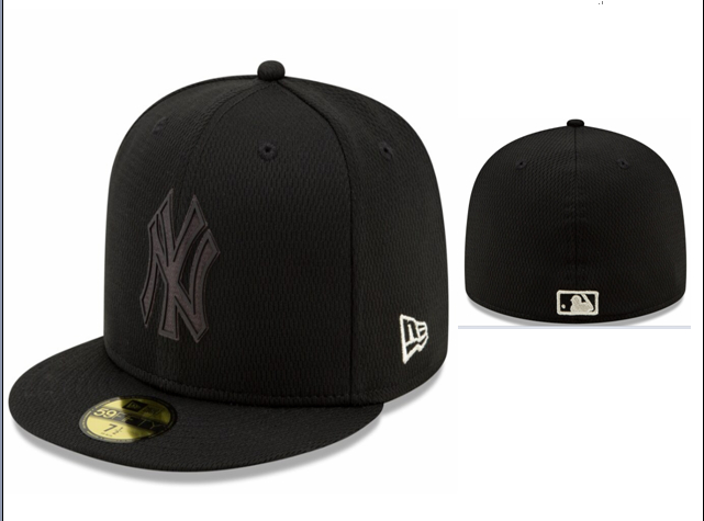 Yankees Team Logo Black Fitted Hat LX