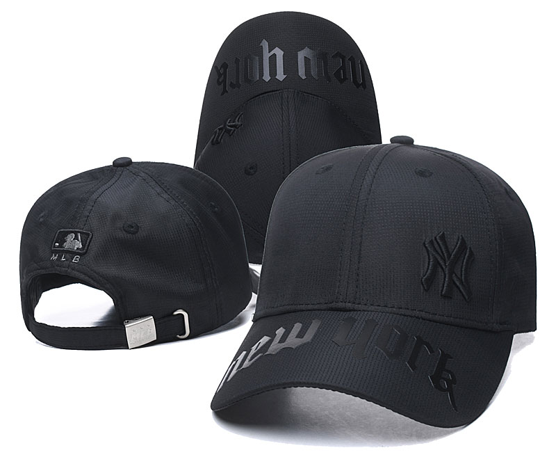 Yankees Team Logo All Black Peaked Adjustable Hat TX