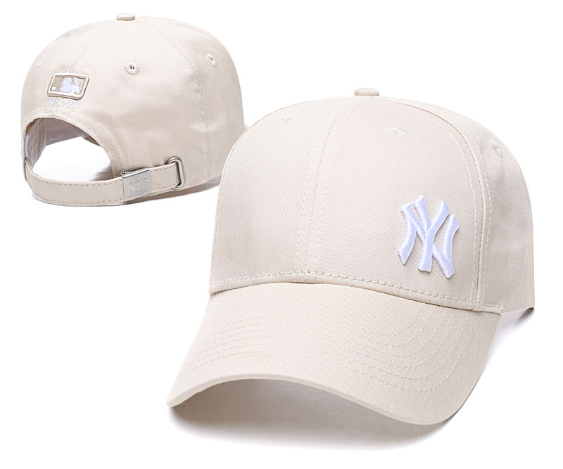 Yankees Team Logo Cream Peaked Adjustable Hat TX