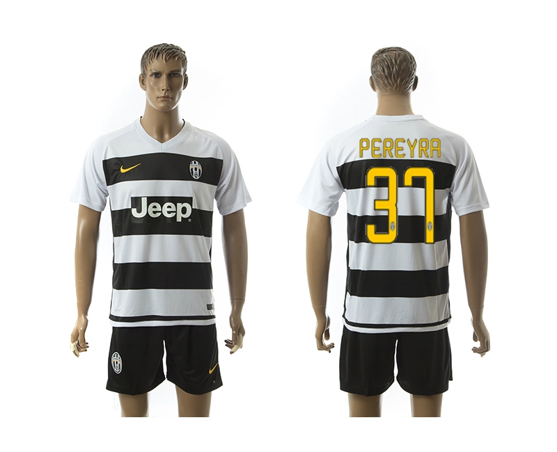 2015-16 Juventus 37 Pereyra Home Jerseys