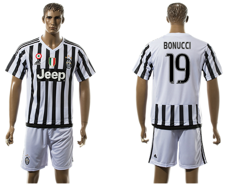 2015-16 Juventus 19 BONUCCI Home Jersey