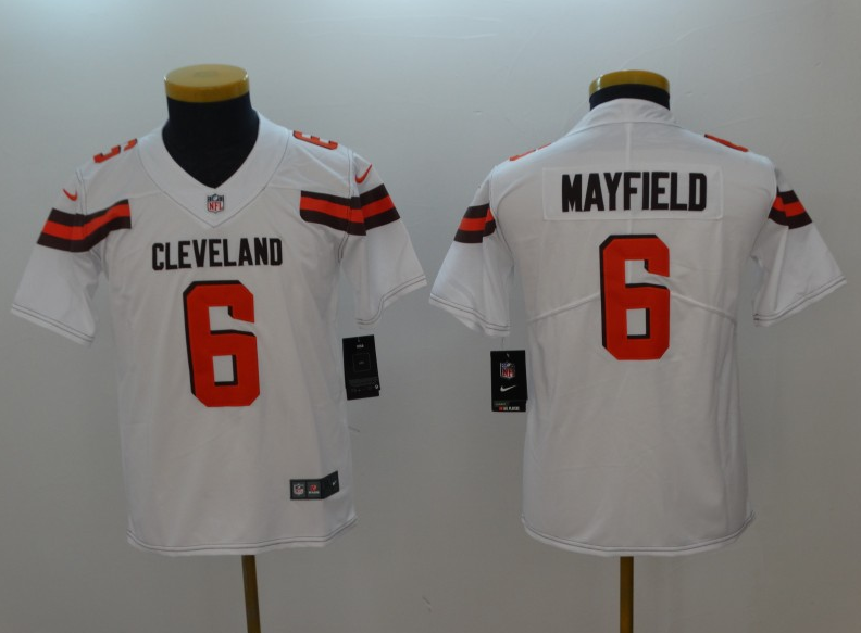 Nike Browns 6 Baker Mayfield White Youth New Vapor Untouchable Player Limited Jersey.png