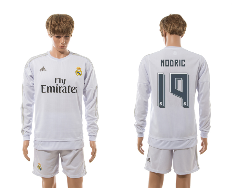 2015-16 Real Madrid 19 MODRIC Home Long Sleeve Jersey