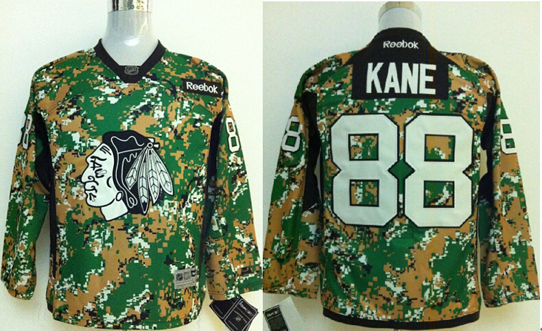 Blackhawks 88 Kane Camo Youth Jersey