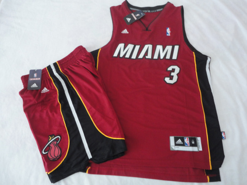 Heat 3 Wade Red New Revolution 30 Suits