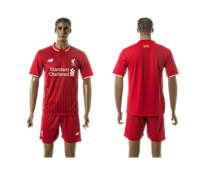2015-16 Liverpool Home Jersey