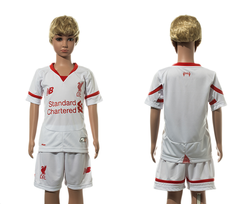 2015-16 Liverpool Away Youth Jersey
