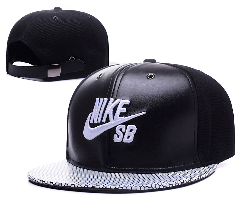 Nike Black Fashion Adjustable Hat YS