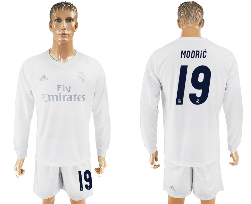 2016-17 Real Madrid 19 MODRIC adidas x Parley Home Long Sleeve Soccer Jersey
