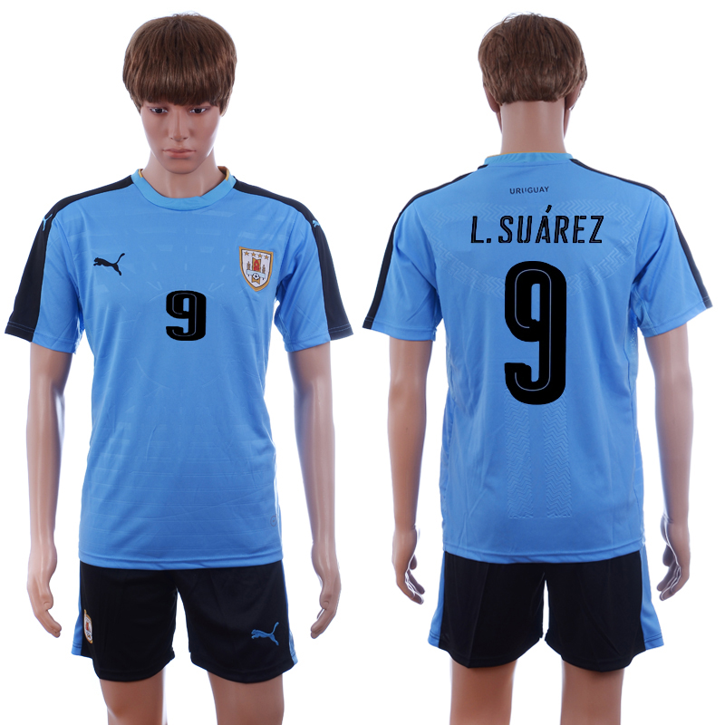 2016-17 Uruguay 9 L.SUAREZ Home Soccer Jersey