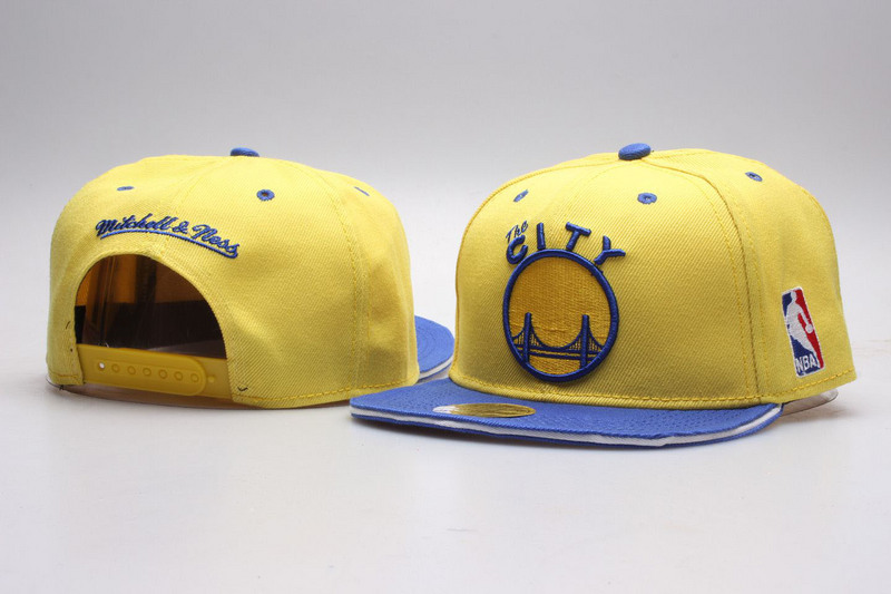 Warriors Gold Mitchell & Ness Adjustable Hat YP