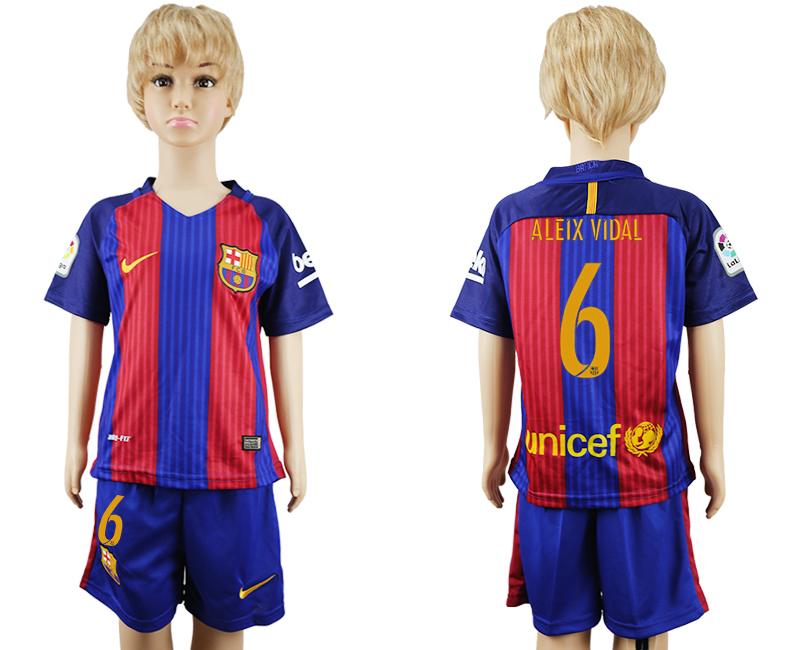 2016-17 Barcelona 6 ALEIX VIDAL Home Youth Soccer Jersey