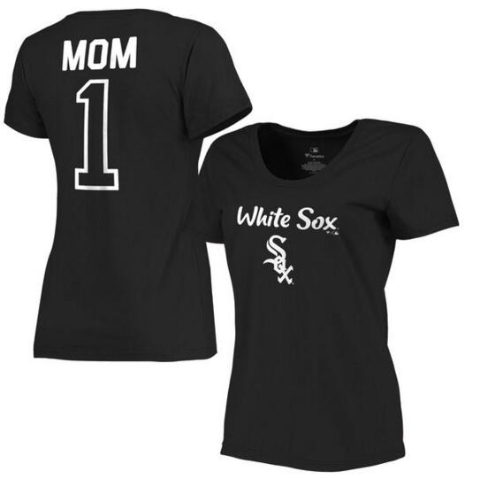 Chicago White Sox Women's 2017 Mother's Day #1 Mom Plus Size T Shirt Black