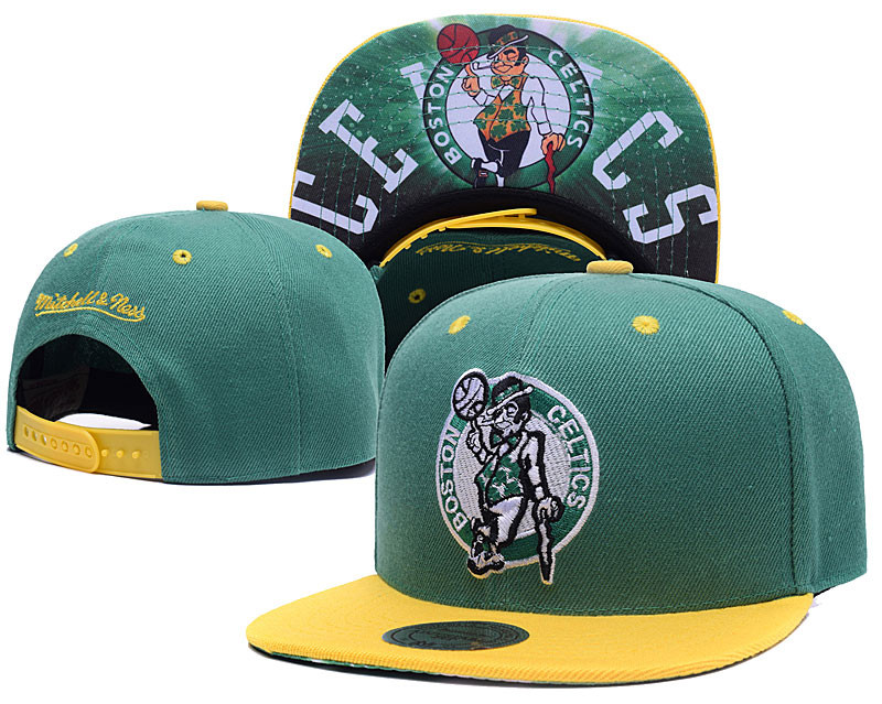 Celtics Team Logo Green Mitchell & Ness Adjustable Hat LH