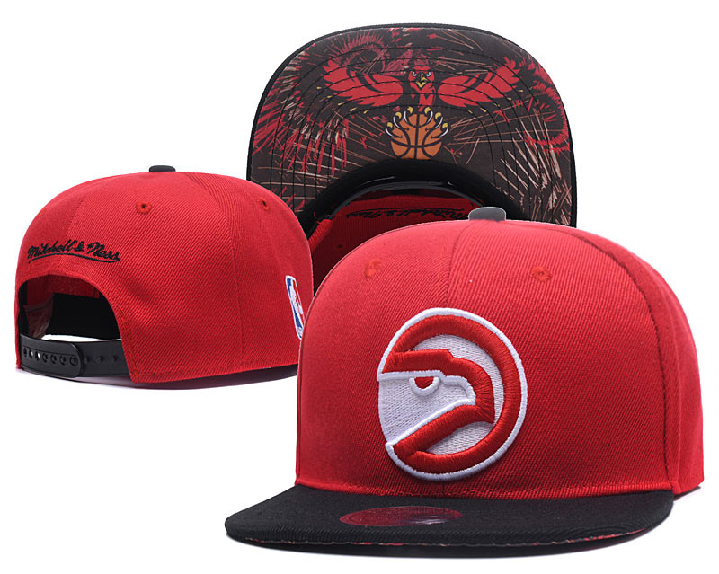 Hawks Team Logo Red Black Mitchell & Ness Adjustable Hat LH