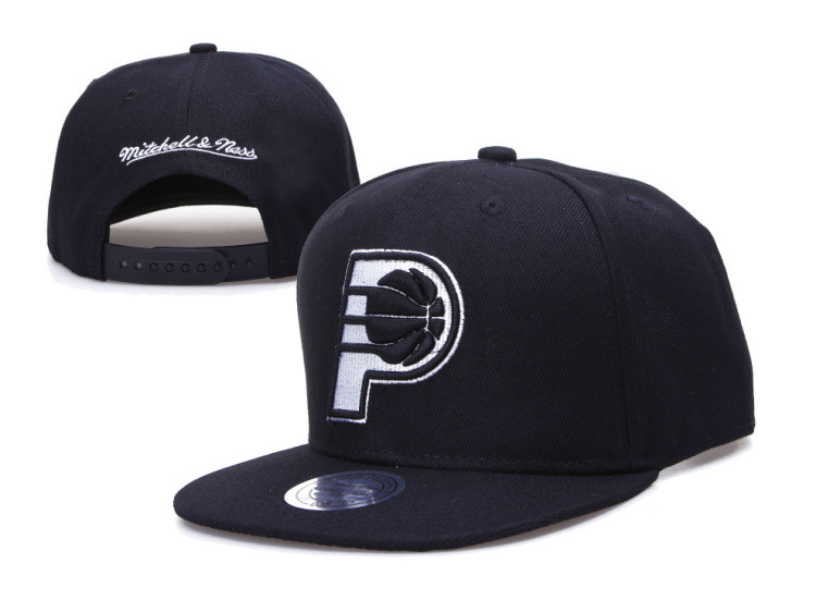 Pacers Team Logo Black Mitchell & Ness Adjustable Hat LH