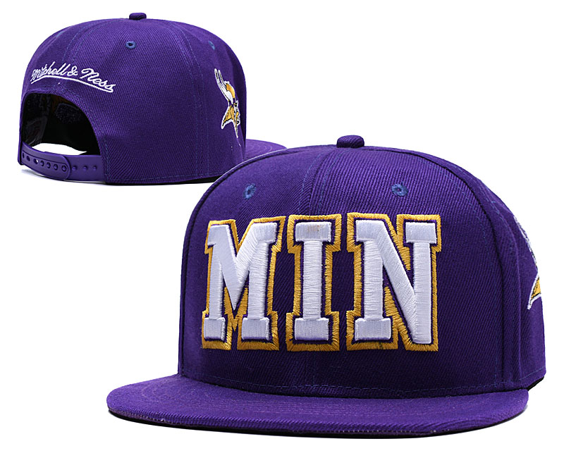 Vikings Team Logo Purple Mitchell & Ness Adjustable Hat LH