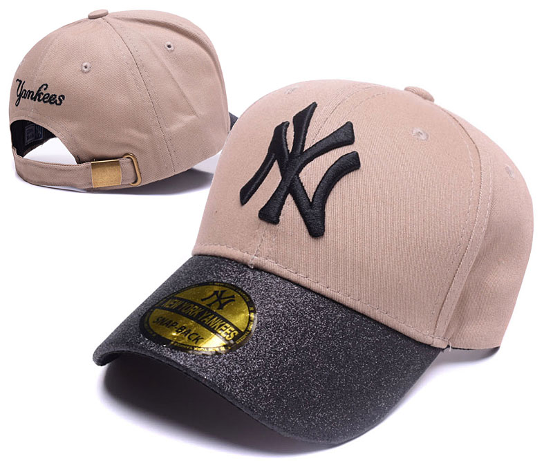 Yankees Team Logo Cream Peaked Adjustable Hat SG