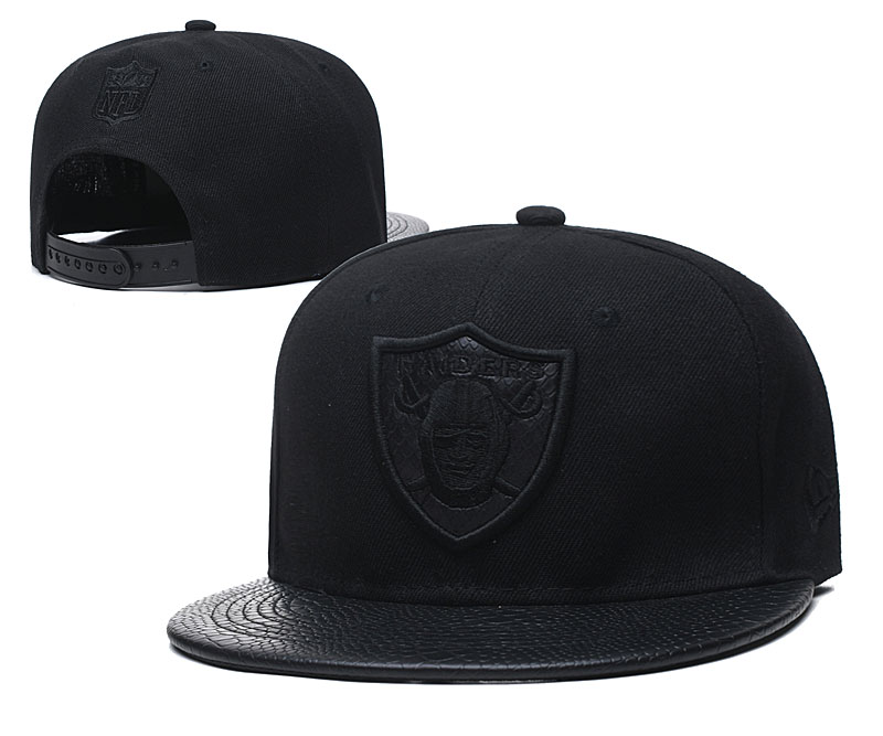 Raiders Team Logo All Black Adjustable Hat TX