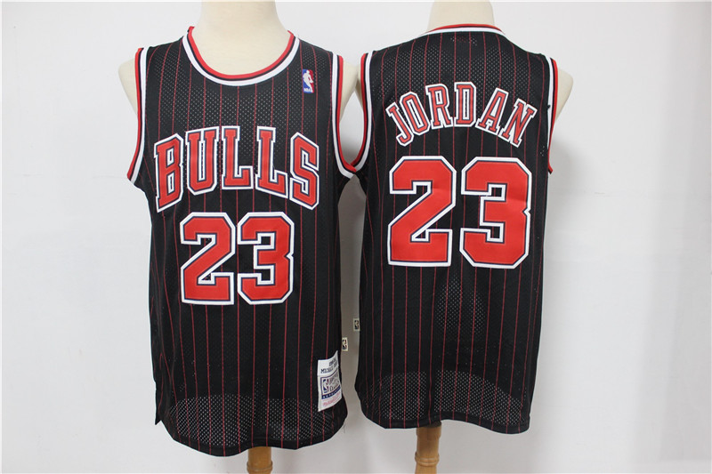 Bulls 23 Michael Jordan Black 1995-96 Hardwood Classics Jersey