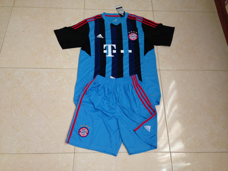 2013-14 Bayern M¨¹nchen Away Youth Jerseys
