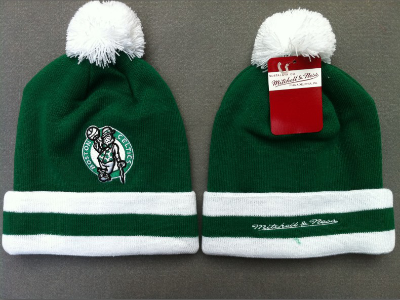 Celtics mitchell & Ness beanies Celtics mitchell & Ness beanies