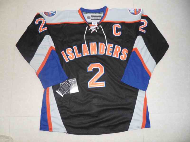 Islanders 2 Black Jerseys - Click Image to Close