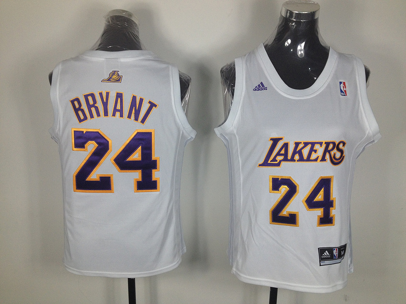 Lakers 24 Bryant White Women Jersey