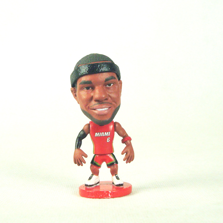 Heat 6 LeBron James Action Figure01